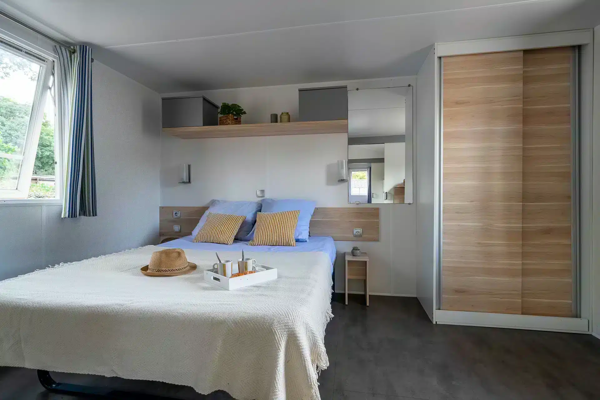 mobil home life lit double