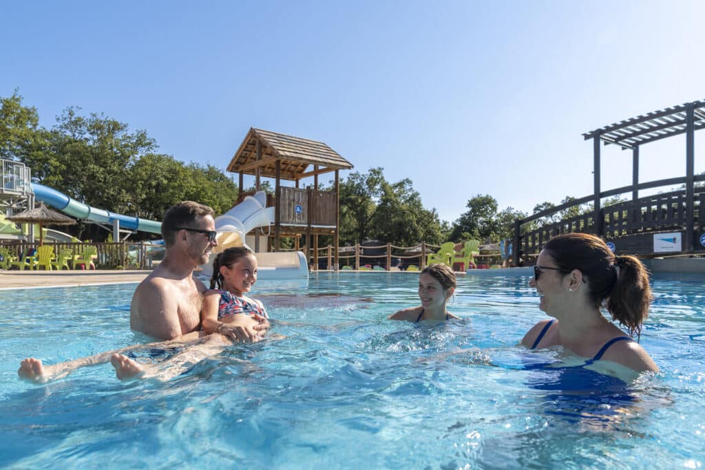 Bois Fleuri espace aquatique 47