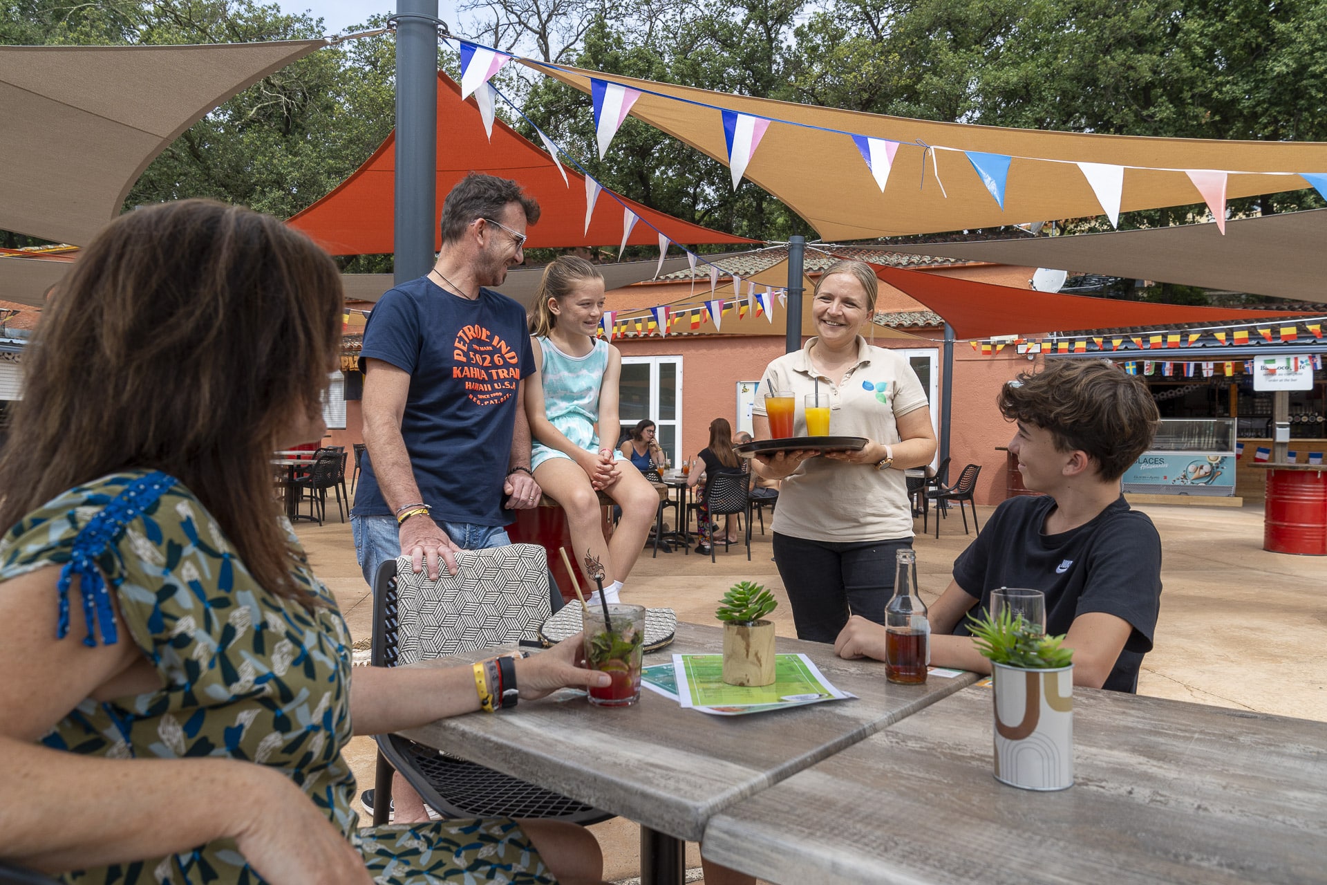 Bois Fleuri terrasse bar 8