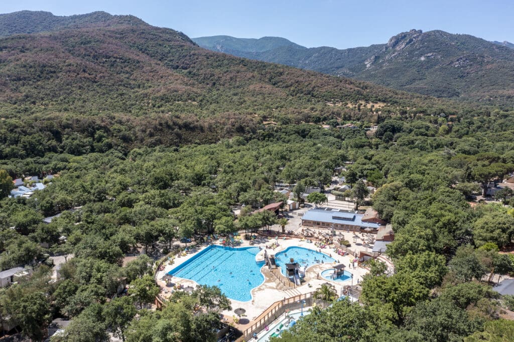 Camping Le Bois Fleuri Espace Aquatique 027