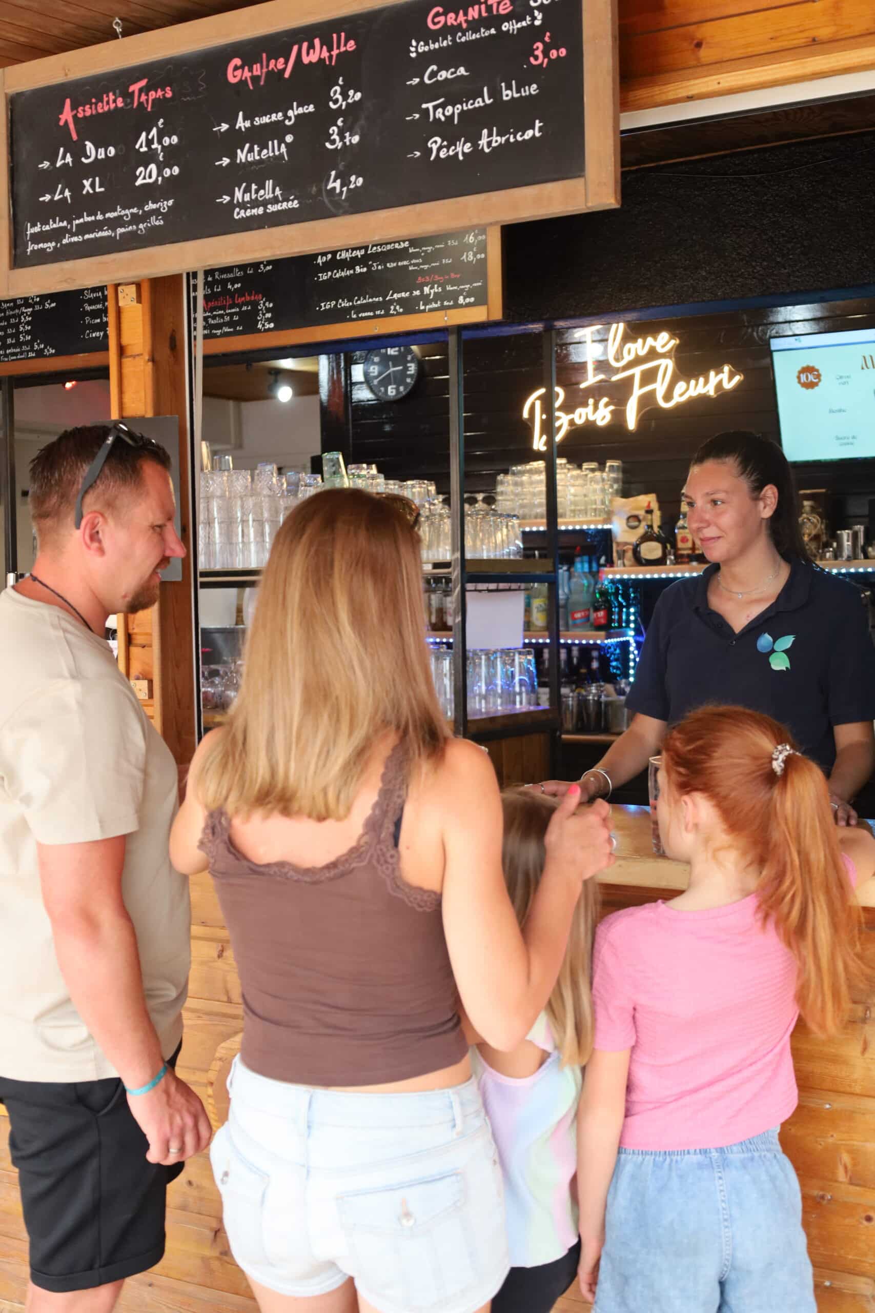 Service au bar